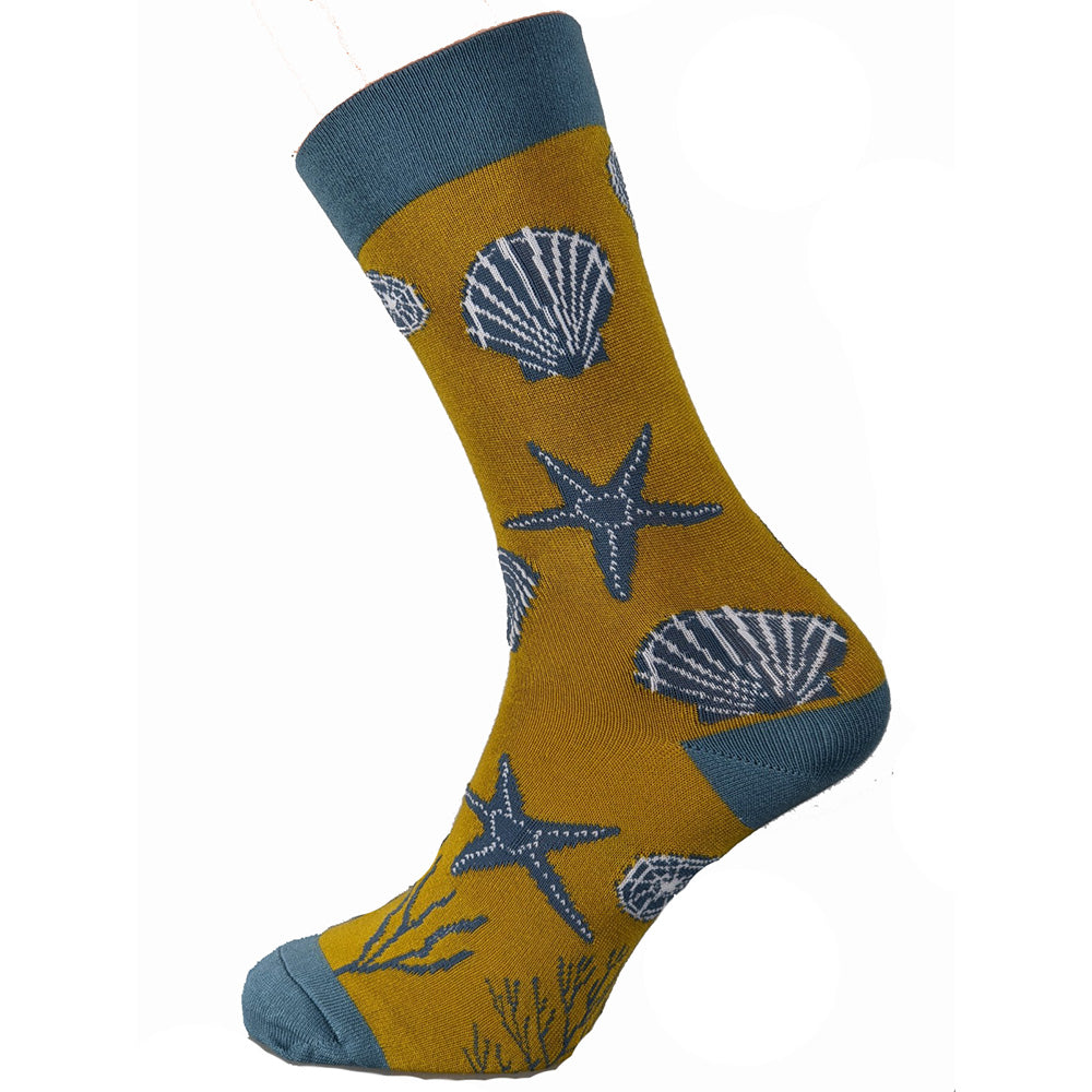 Mustard Bamboo socks with blue heel toe and cuff and Sea Shell pattern, size 7-11