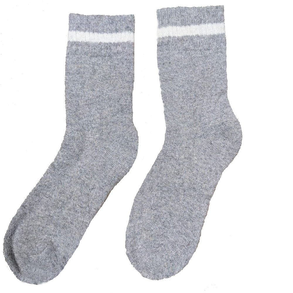Pale grey thick wool blend socks with white stripe at cuff, size 7-11