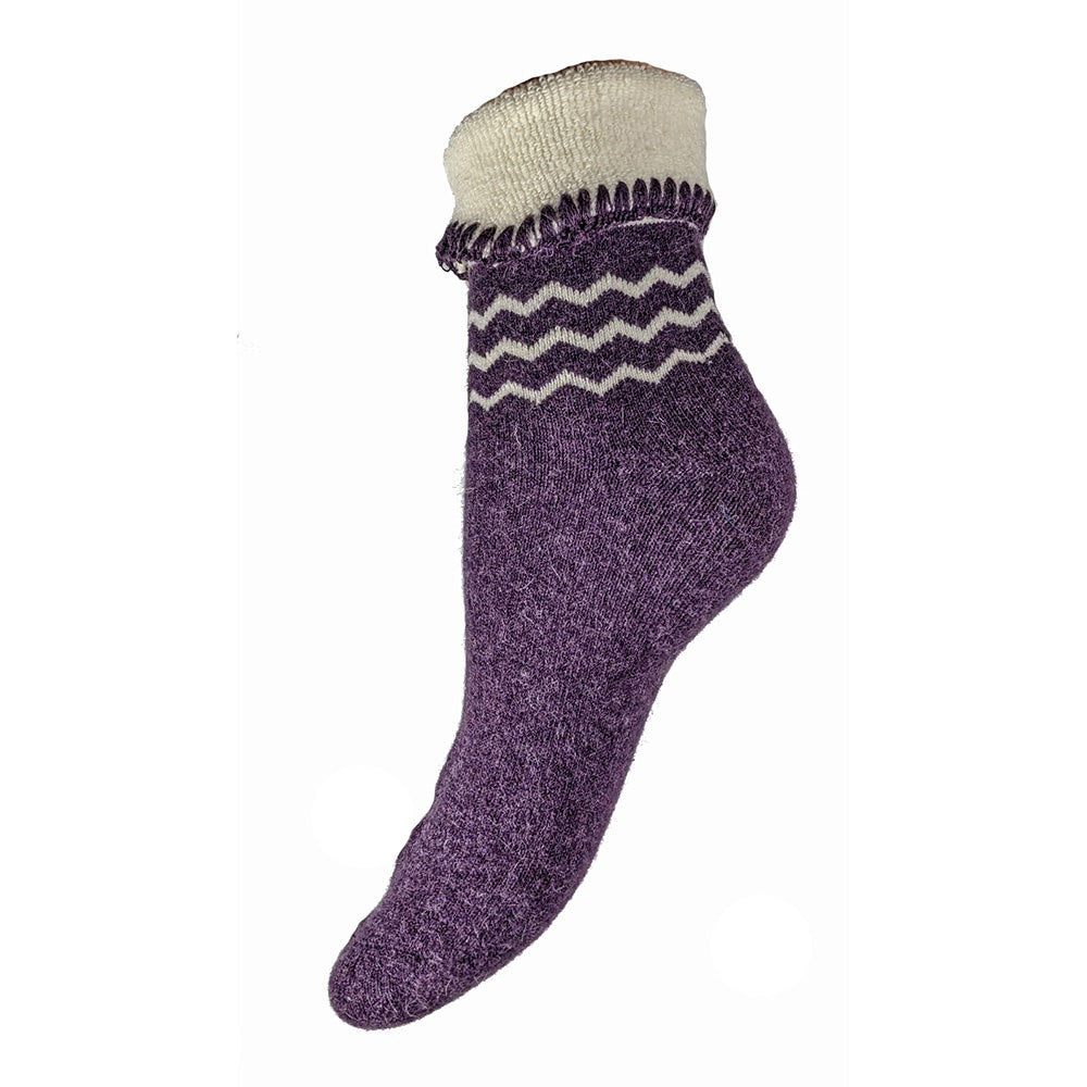 Purple cuff socks with cream zig zag around ankle and cream cuff, bed socks size 4-7